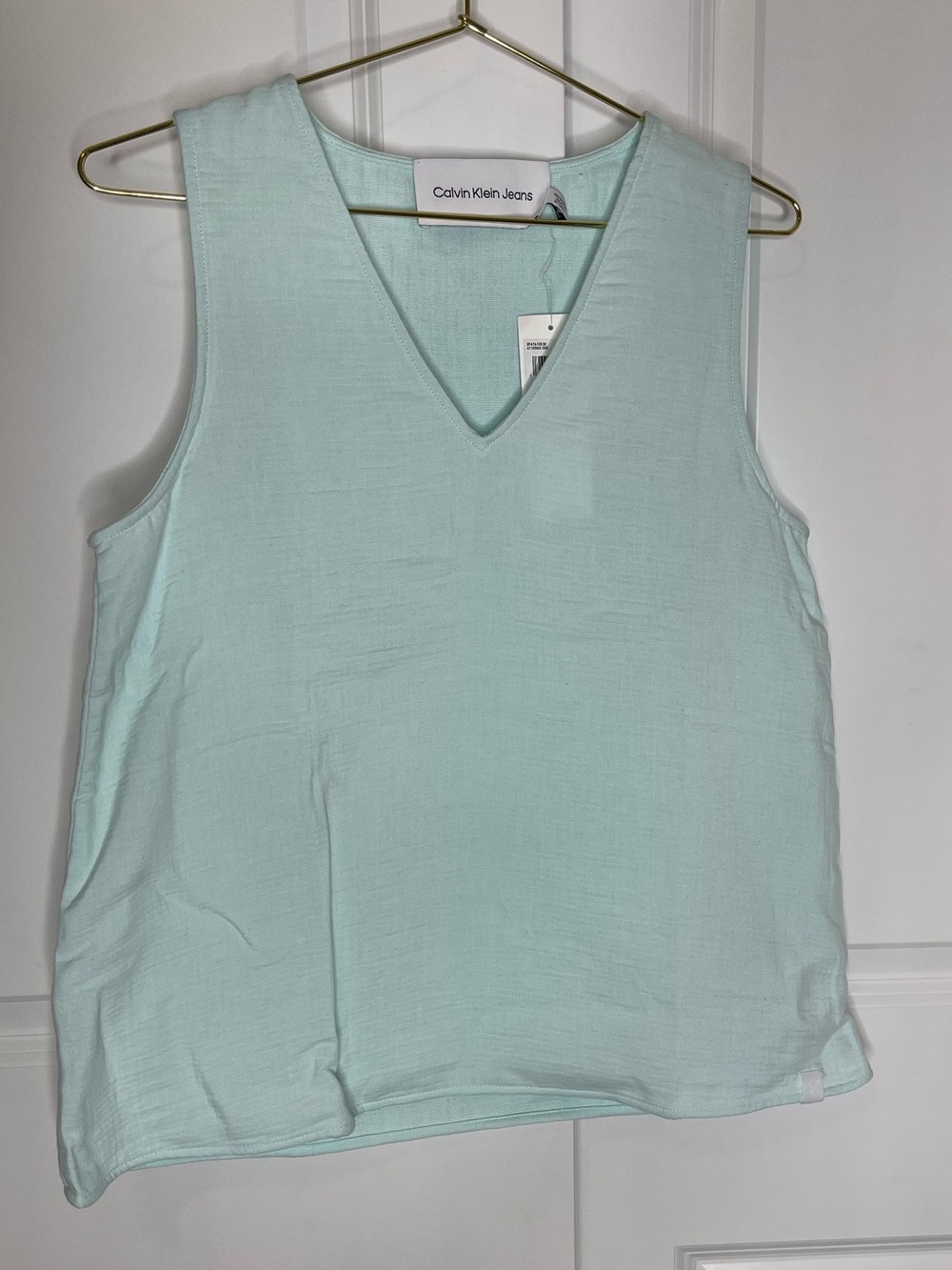 Calvin Klein V-Neck Sleeveless Top Skylight Blue Size XS NWT B13